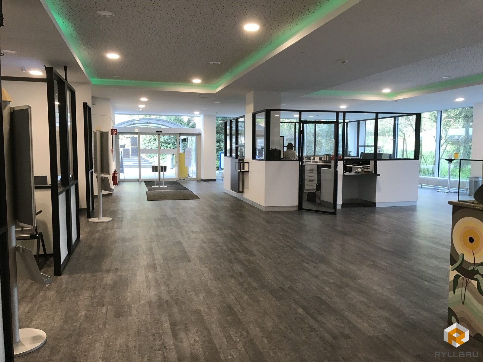 Krankenhaus Empfang – Nachher